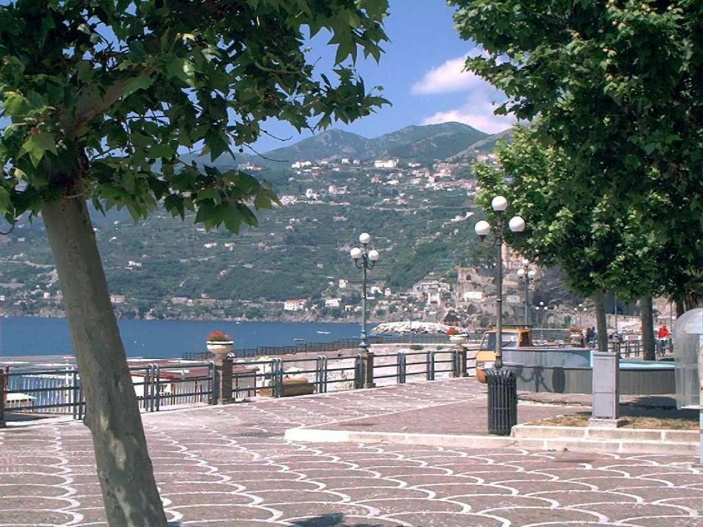 Giselle Apartments Maiori - Amalfi Coast Kültér fotó